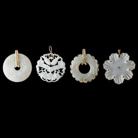 Four Chinese Carved Jade Pendants, Qing Dynasty 清 白玉花片四