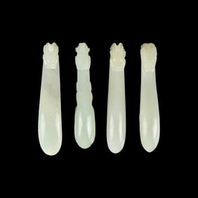 Four Chinese Pale Celadon Jade Belt Hooks, Qing Dynasty 清 青白玉帶