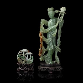 Two Chinese Green Jadeite Carvings, 20th Century 近代 翡翠擺件&#