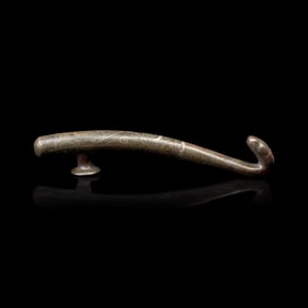 A Chinese Silver Inlaid Bronze Belt Hook, Warring States-Han Dynasty(476.BC-220.AD) 戰國