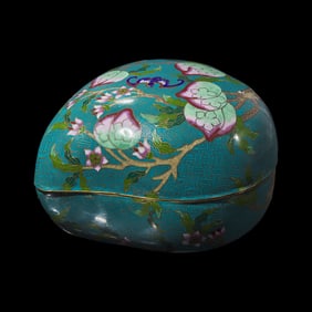 A Chinese Cloisonne Enamel Peach-Form Covered Box, 20th Century 近代 掐絲&#