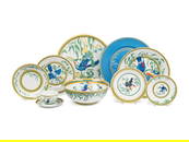 An Herm&#232;s Toucans Porcelain Dinner Service