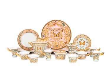 A Versace Le Jardin de Versace Porcelain Dinner Service