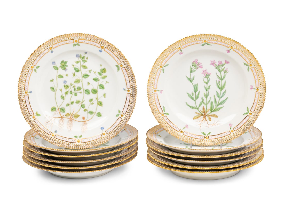 A Set of Twelve Royal Copenhagen Flora Danica Dinner Plates (1 of 4)