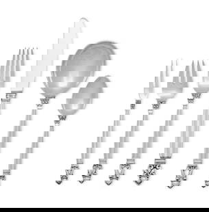 A Georg Jensen Acorn Silver Flatware Service: A Georg Jensen Acorn Silver Flatware Service comprising: 12 dinner knives 12 dinner forks 12 salad forks 18 teaspoons 1 cold-meat fork 1 two-piece salad serving set 67 items total 64 ozt 17 dwt weigha