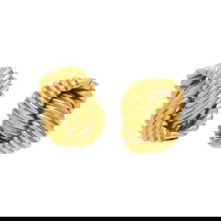 YELLOW GOLD EARRINGS: YELLOW GOLD EARRINGS 18 karat yellow gold. 7/8 inch long. Stamp: 750 ITALY (maker's mark). Gross weight: 12.20 dwt.