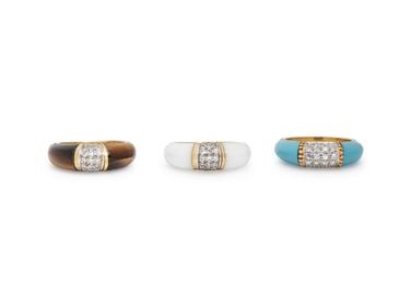 SET OF DIAMOND AND HARDSTONE RINGS
