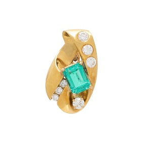 EMERALD AND DIAMOND PENDANT