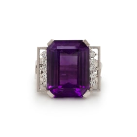AMETHYST AND DIAMOND RING