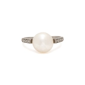 ANTIQUE, PEARL AND DIAMOND RING