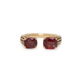 SPINEL, DIAMOND, AND YELLOW GOLD RING