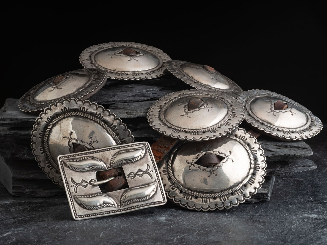 Navajo First Phase Ingot Concha Belt (1 of 5)