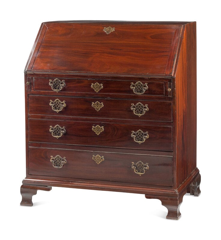 A George III Mahogany Slant-Front Bureau (1 of 4)