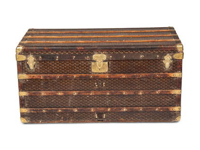 GOYARD, ANTIQUE GOYARDINE STEAMER TRUNK: GOYARD, ANTIQUE GOYARDINE STEAMER TRUNK Label: E. GOYARD AIN&#201; / FABRIQUE A BEZONS / 233, RUE ST. HONOR&#201; / Maison &#224; Monte Carlo (Monaco) Maker: Goyard Style/Serial No.: 11843 Date: 1900'