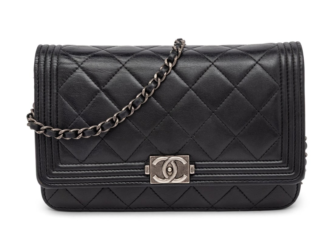 CHANEL, BOY WALLET ON CHAIN (1 of 5)