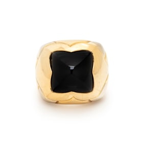 BULGARI, YELLOW GOLD AND ONYX RING