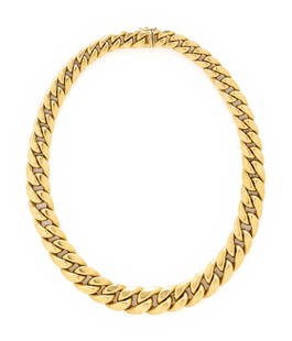 NICOLIS COLA, YELLOW GOLD NECKLACE: NICOLIS COLA, YELLOW GOLD NECKLACE Graduating links measuring approximately 8.00 - 14.00 mm. 18 karat yellow gold. 14 3/8 inches long. Stamp: (Italian hallmark) 750 (maker's mark). Gross weight: 25.85