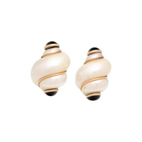 MAZ, SHELL, BLACK ONYX AND YELLOW GOLD EARRINGS