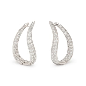 WHITE GOLD AND DIAMOND EARRINGS