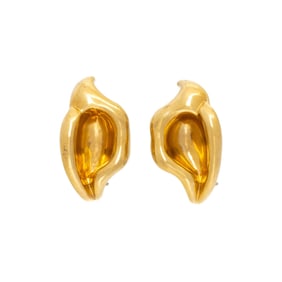 TIFFANY & CO., ELSA PERETTI, YELLOW GOLD 'CALLA LILY' EARRINGS