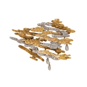 BICOLOR GOLD AND DIAMOND BROOCH