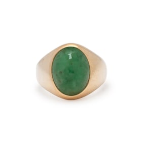 CARTIER, YELLOW GOLD AND JADE RING