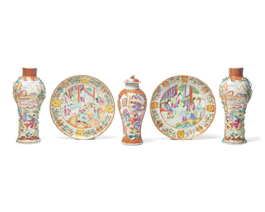 A Group of Three Chinese Export Porcelain Rose Mandarin Tablewares