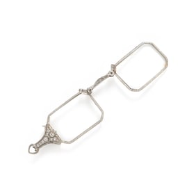 PLATINUM AND DIAMOND LORGNETTE
