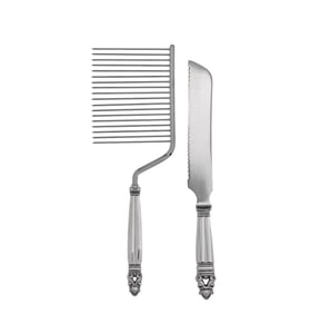 A Georg Jensen Acorn Cake Slicer and Cake Knife