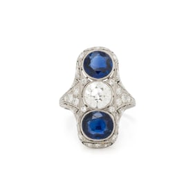 ANTIQUE, DIAMOND AND SAPPHIRE RING