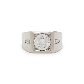 DIAMOND AND WHITE GOLD RING