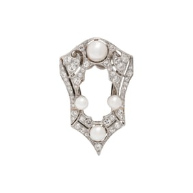 CULTURED PEARL AND DIAMOND FUR CLIP