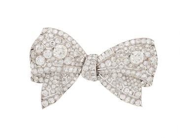 DIAMOND AND PLATINUM BOW BROOCH