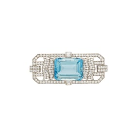 ART DECO, AQUAMARINE AND DIAMOND BROOCH