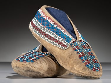 Seneca Soft-Soled Hide Moccasins