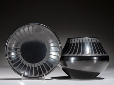Maria and Santana Martinez (San Ildefonso, 1887-1980 / 1909-2002) Blackware Pottery1943-1956