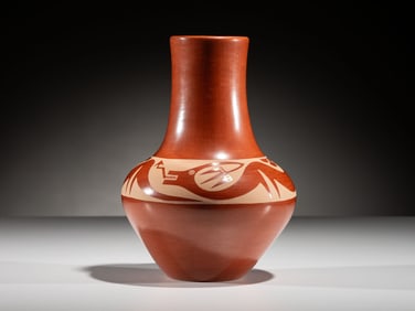 Maria Martinez and Popovi Da (San Ildefonso, 1887-1980 / 1923-1971) Redware Pottery Vase, Signed