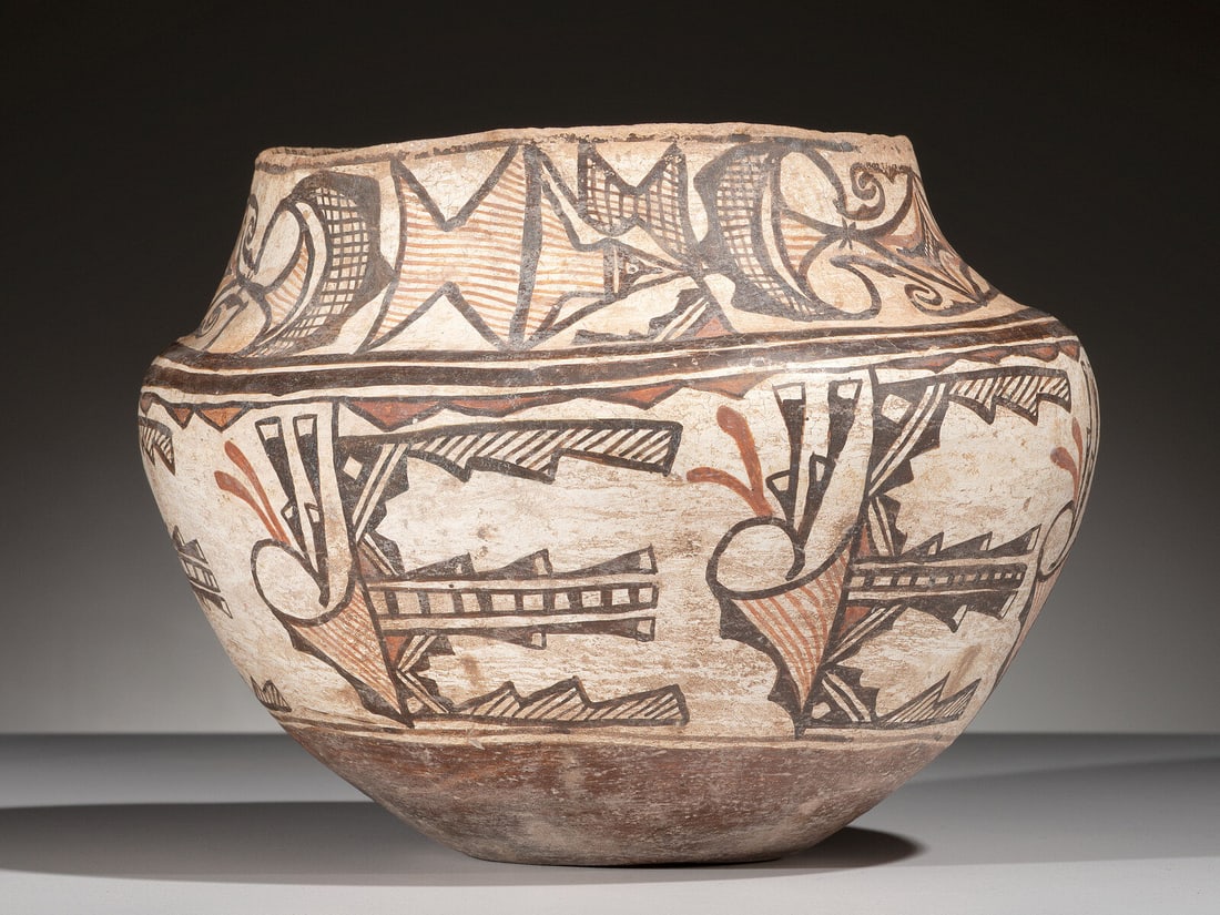 Zuni Polychrome Pottery Olla (1 of 4)