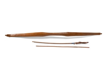 Pacific Northwest Recurve Bow, with Arrows