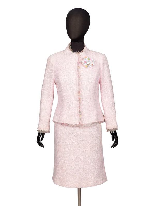 Chanel, Pink Tweed Skirt Suit (1 of 4)