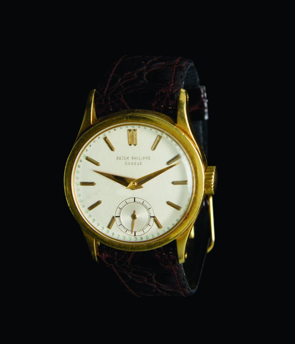 An 18 Karat Yellow Gold Ref. 96 Calatrava Wristwatch, P: An 18 Karat Yellow Gold Ref. 96 Calatrava Wristwatch, Patek Philippe, 31.00 mm case diameter, matte silvered dial signed PATEK PHILIPPE GENEVE, applied gold faceted baton numerals, gold dauphine hands