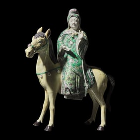 A Chinese Famille Verte Equestrienne Figure, Late Qing/Republic Period 晚清-民