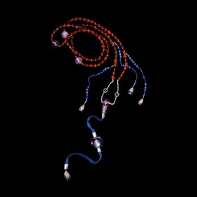 A Chinese Amber, Lapis, and Amethyst Court Necklace, Chaozhu, Late 19th Century 清晚