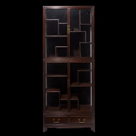 A Chinese Hardwood Display Cabinet, 20th Century 近代 硬木博古