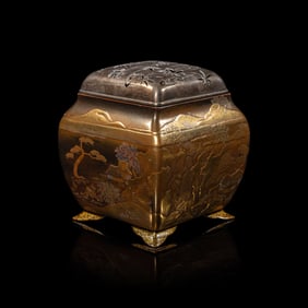 A Japanese Gold Lacquer Incense Burner, Koro, 19th Century