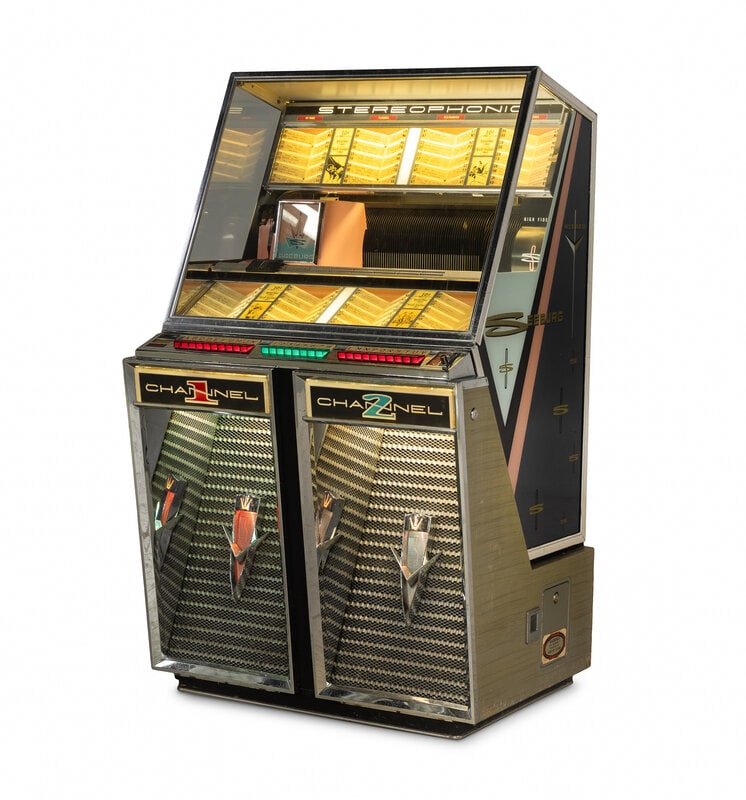 Seeburg Stereo Showcase Jukebox