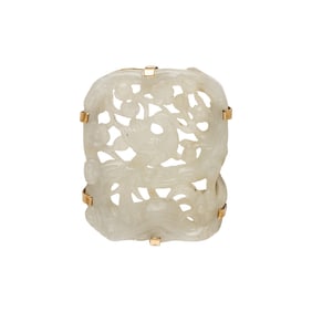 GUMP'S, JADE AND YELLOW GOLD BROOCH