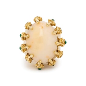 CORAL, EMERALD, AND YELLOW GOLD RING