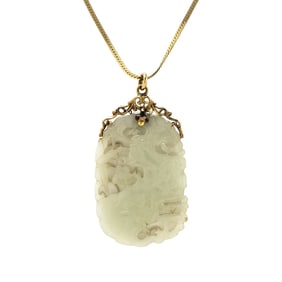 CARVED JADE PENDANT NECKLACE