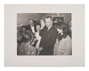 [POLITICS]. STOUGHTON, Cecil (1920-2008), photographer. Photograph of Lyndon B. Johnson's